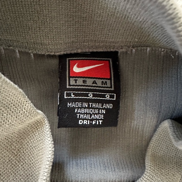 VINTAGE Nike Sport Turtleneck Long Sleeve, size L, grey - Picture 3 of 5